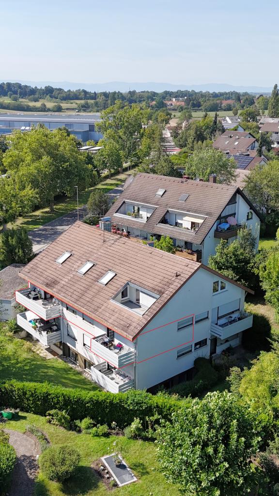 Bad Krozingen - Helle 4 Zimmer im 1. OG, sofort beziehbar, perfekte Aufteilung, Garage, nahe Herzklinik